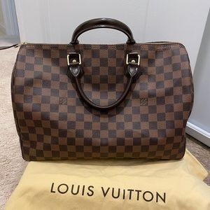 Louis Vuitton Speedy 35